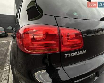 Чорний Фольксваген Тігуан, об'ємом двигуна 1.98 л та пробігом 168 тис. км за 13750 $, фото 34 на Automoto.ua