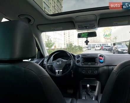 Черный Фольксваген Тигуан, объемом двигателя 1.98 л и пробегом 142 тыс. км за 12800 $, фото 18 на Automoto.ua