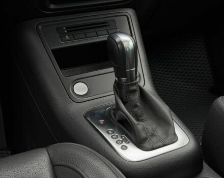 Черный Фольксваген Тигуан, объемом двигателя 2 л и пробегом 116 тыс. км за 11900 $, фото 16 на Automoto.ua