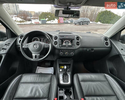 Чорний Фольксваген Тігуан, об'ємом двигуна 1.98 л та пробігом 168 тис. км за 13750 $, фото 94 на Automoto.ua