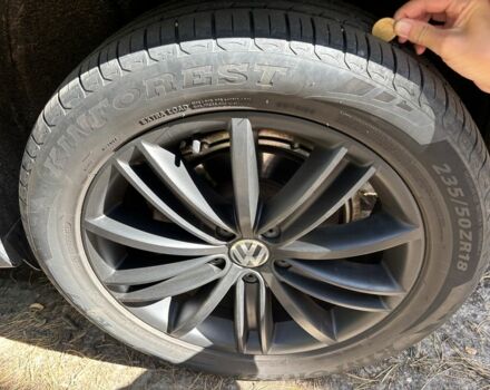 Черный Фольксваген Тигуан, объемом двигателя 2 л и пробегом 230 тыс. км за 13500 $, фото 3 на Automoto.ua