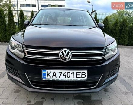 Черный Фольксваген Тигуан, объемом двигателя 2 л и пробегом 124 тыс. км за 11800 $, фото 1 на Automoto.ua