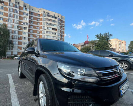 Черный Фольксваген Тигуан, объемом двигателя 1.98 л и пробегом 250 тыс. км за 10000 $, фото 12 на Automoto.ua