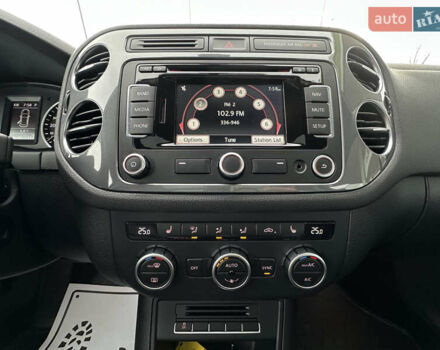 Чорний Фольксваген Тігуан, об'ємом двигуна 1.98 л та пробігом 168 тис. км за 13750 $, фото 99 на Automoto.ua