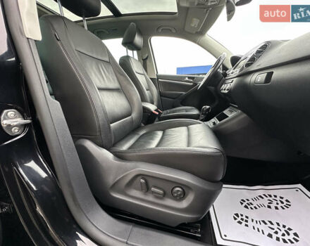 Чорний Фольксваген Тігуан, об'ємом двигуна 1.98 л та пробігом 168 тис. км за 13750 $, фото 112 на Automoto.ua