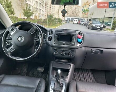 Черный Фольксваген Тигуан, объемом двигателя 1.98 л и пробегом 142 тыс. км за 12800 $, фото 32 на Automoto.ua