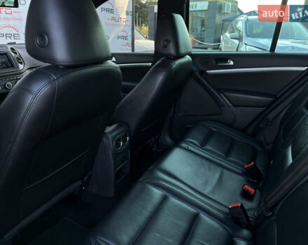 Чорний Фольксваген Тігуан, об'ємом двигуна 2 л та пробігом 159 тис. км за 14950 $, фото 26 на Automoto.ua