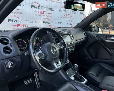 Чорний Фольксваген Тігуан, об'ємом двигуна 2 л та пробігом 159 тис. км за 14950 $, фото 15 на Automoto.ua