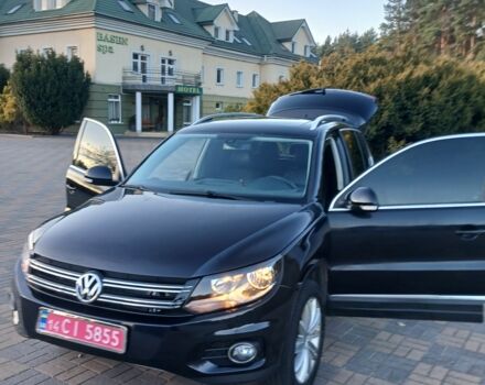 Чорний Фольксваген Тігуан, об'ємом двигуна 2 л та пробігом 182 тис. км за 11200 $, фото 19 на Automoto.ua