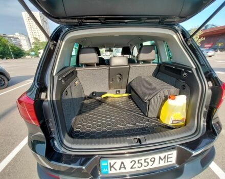 Черный Фольксваген Тигуан, объемом двигателя 2 л и пробегом 172 тыс. км за 12999 $, фото 7 на Automoto.ua