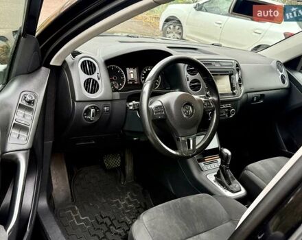 Черный Фольксваген Тигуан, объемом двигателя 1.97 л и пробегом 310 тыс. км за 14500 $, фото 15 на Automoto.ua