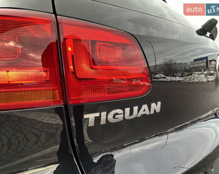 Чорний Фольксваген Тігуан, об'ємом двигуна 1.98 л та пробігом 168 тис. км за 13750 $, фото 33 на Automoto.ua