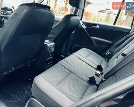 Чорний Фольксваген Тігуан, об'ємом двигуна 0 л та пробігом 240 тис. км за 11500 $, фото 18 на Automoto.ua