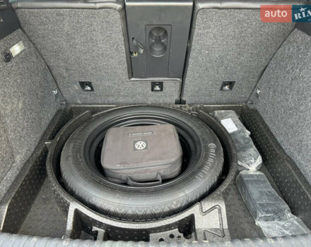 Чорний Фольксваген Тігуан, об'ємом двигуна 1.98 л та пробігом 167 тис. км за 12500 $, фото 6 на Automoto.ua