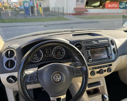 Чорний Фольксваген Тігуан, об'ємом двигуна 1.98 л та пробігом 115 тис. км за 10999 $, фото 11 на Automoto.ua