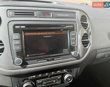 Черный Фольксваген Тигуан, объемом двигателя 1.97 л и пробегом 187 тыс. км за 15350 $, фото 49 на Automoto.ua