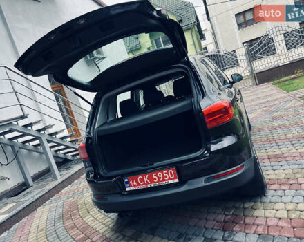 Чорний Фольксваген Тігуан, об'ємом двигуна 0 л та пробігом 240 тис. км за 11500 $, фото 16 на Automoto.ua