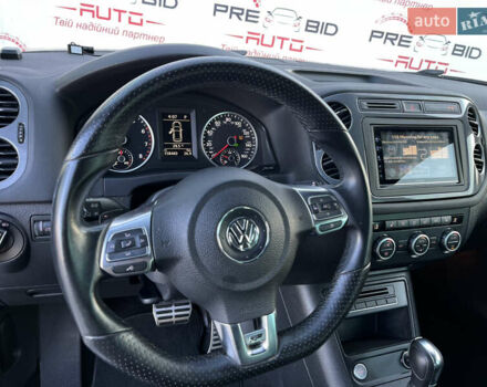 Чорний Фольксваген Тігуан, об'ємом двигуна 2 л та пробігом 159 тис. км за 14950 $, фото 16 на Automoto.ua