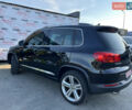 Чорний Фольксваген Тігуан, об'ємом двигуна 2 л та пробігом 159 тис. км за 14950 $, фото 4 на Automoto.ua