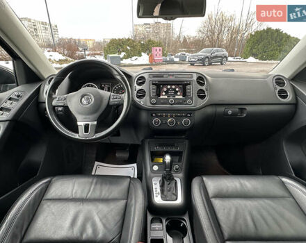 Чорний Фольксваген Тігуан, об'ємом двигуна 1.98 л та пробігом 168 тис. км за 13750 $, фото 95 на Automoto.ua