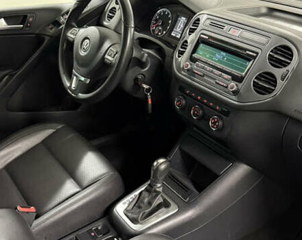 Черный Фольксваген Тигуан, объемом двигателя 1.98 л и пробегом 94 тыс. км за 12700 $, фото 19 на Automoto.ua