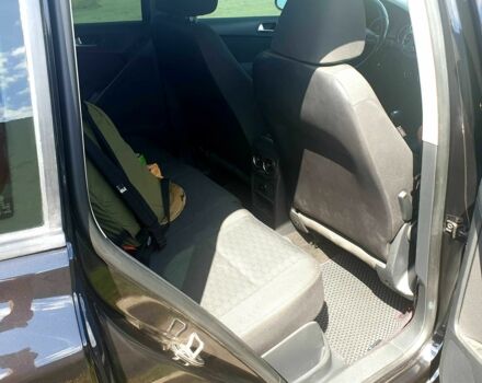 Черный Фольксваген Тигуан, объемом двигателя 2 л и пробегом 200 тыс. км за 11700 $, фото 9 на Automoto.ua