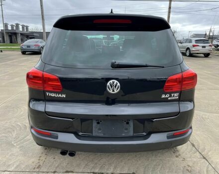 Черный Фольксваген Тигуан, объемом двигателя 2 л и пробегом 80 тыс. км за 9100 $, фото 5 на Automoto.ua