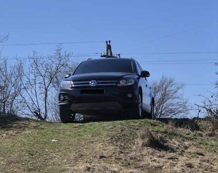 Чорний Фольксваген Тігуан, об'ємом двигуна 1.98 л та пробігом 180 тис. км за 14000 $, фото 23 на Automoto.ua