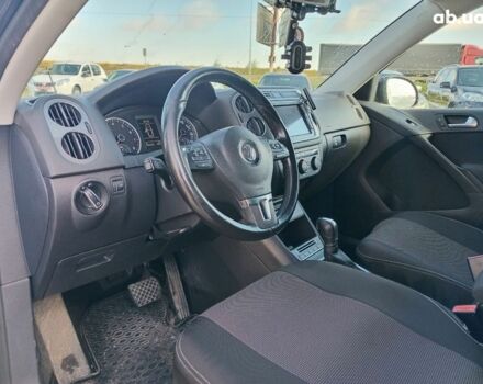 Чорний Фольксваген Тігуан, об'ємом двигуна 2 л та пробігом 255 тис. км за 13440 $, фото 16 на Automoto.ua