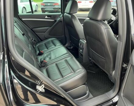 Черный Фольксваген Тигуан, объемом двигателя 2 л и пробегом 80 тыс. км за 9100 $, фото 14 на Automoto.ua