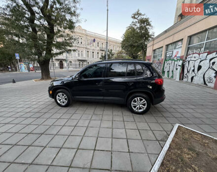 Черный Фольксваген Тигуан, объемом двигателя 1.98 л и пробегом 82 тыс. км за 12800 $, фото 1 на Automoto.ua