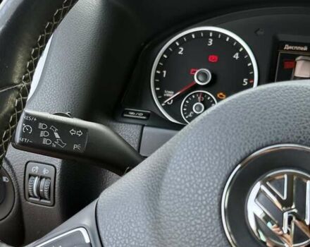 Черный Фольксваген Тигуан, объемом двигателя 2 л и пробегом 245 тыс. км за 17500 $, фото 19 на Automoto.ua