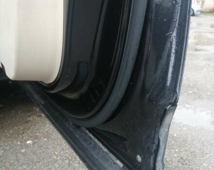 Чорний Фольксваген Тігуан, об'ємом двигуна 2 л та пробігом 99 тис. км за 15000 $, фото 10 на Automoto.ua