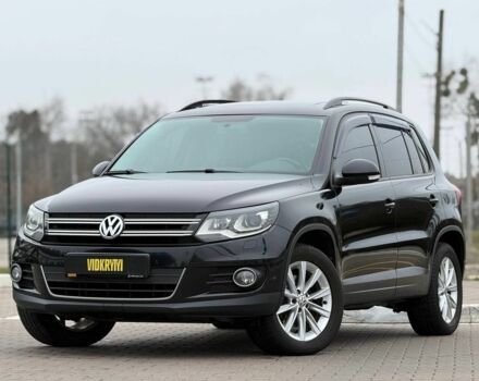 Чорний Фольксваген Тігуан, об'ємом двигуна 2 л та пробігом 145 тис. км за 12650 $, фото 6 на Automoto.ua