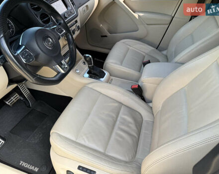 Черный Фольксваген Тигуан, объемом двигателя 1.98 л и пробегом 147 тыс. км за 14500 $, фото 18 на Automoto.ua