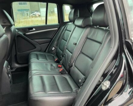 Чорний Фольксваген Тігуан, об'ємом двигуна 2 л та пробігом 88 тис. км за 8200 $, фото 10 на Automoto.ua