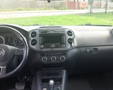 Черный Фольксваген Тигуан, объемом двигателя 2 л и пробегом 224 тыс. км за 11500 $, фото 6 на Automoto.ua