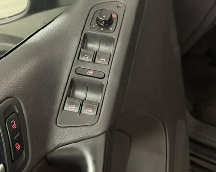 Черный Фольксваген Тигуан, объемом двигателя 1.98 л и пробегом 94 тыс. км за 12700 $, фото 13 на Automoto.ua