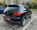 Черный Фольксваген Тигуан, объемом двигателя 2 л и пробегом 140 тыс. км за 13500 $, фото 6 на Automoto.ua