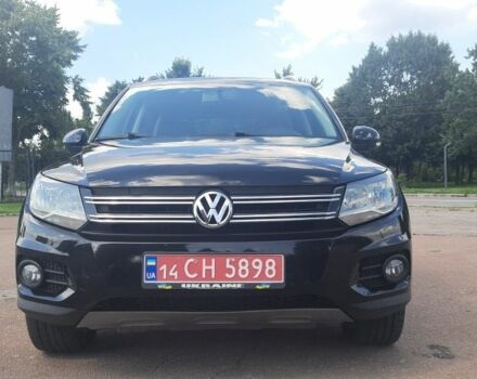 Черный Фольксваген Тигуан, объемом двигателя 2 л и пробегом 224 тыс. км за 11500 $, фото 1 на Automoto.ua