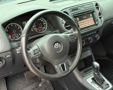 Чорний Фольксваген Тігуан, об'ємом двигуна 2 л та пробігом 145 тис. км за 12650 $, фото 17 на Automoto.ua