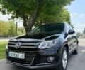 Черный Фольксваген Тигуан, объемом двигателя 2 л и пробегом 245 тыс. км за 17500 $, фото 2 на Automoto.ua