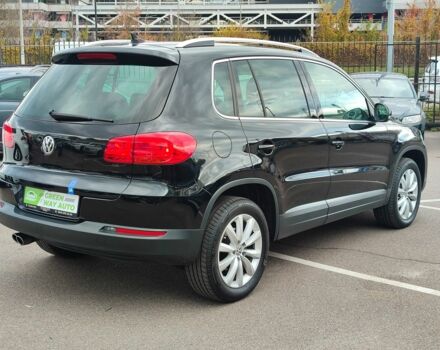 Чорний Фольксваген Тігуан, об'ємом двигуна 2 л та пробігом 150 тис. км за 18799 $, фото 12 на Automoto.ua