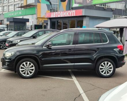 Чорний Фольксваген Тігуан, об'ємом двигуна 2 л та пробігом 150 тис. км за 18799 $, фото 10 на Automoto.ua