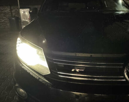 Чорний Фольксваген Тігуан, об'ємом двигуна 2 л та пробігом 291 тис. км за 17000 $, фото 11 на Automoto.ua