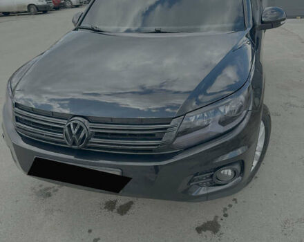 Черный Фольксваген Тигуан, объемом двигателя 2 л и пробегом 181 тыс. км за 11350 $, фото 7 на Automoto.ua