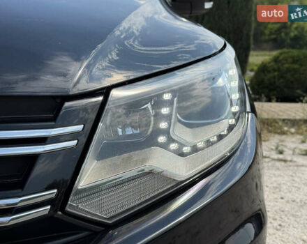 Черный Фольксваген Тигуан, объемом двигателя 1.98 л и пробегом 147 тыс. км за 14500 $, фото 7 на Automoto.ua