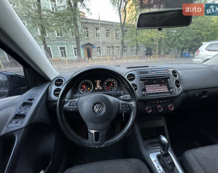 Черный Фольксваген Тигуан, объемом двигателя 1.98 л и пробегом 82 тыс. км за 12800 $, фото 12 на Automoto.ua
