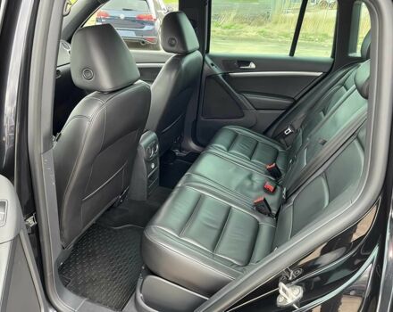 Черный Фольксваген Тигуан, объемом двигателя 2 л и пробегом 80 тыс. км за 9100 $, фото 13 на Automoto.ua