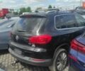 Чорний Фольксваген Тігуан, об'ємом двигуна 2 л та пробігом 210 тис. км за 7800 $, фото 3 на Automoto.ua